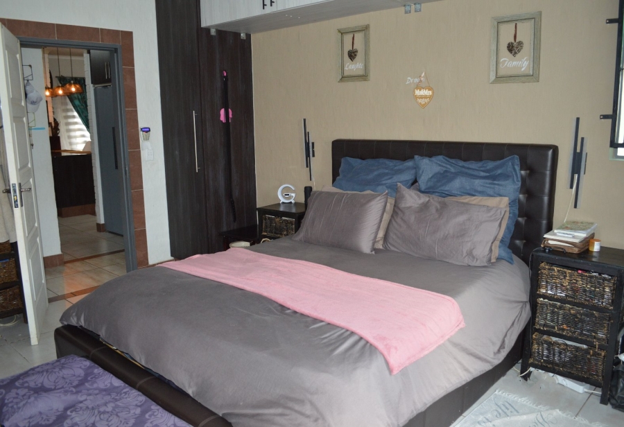 3 Bedroom Property for Sale in Doringkruin North West